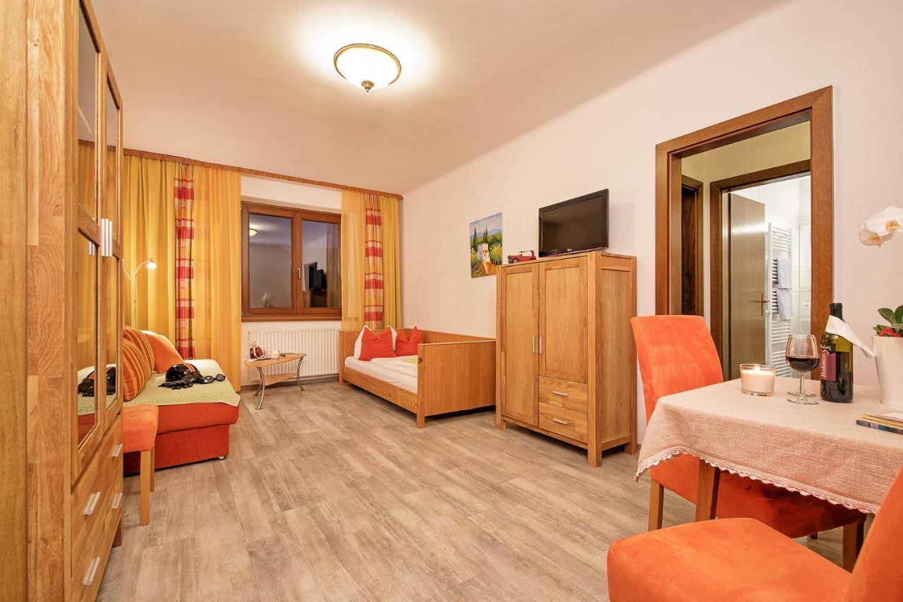 Theresienhof Petschnitzen Dış mekan fotoğraf