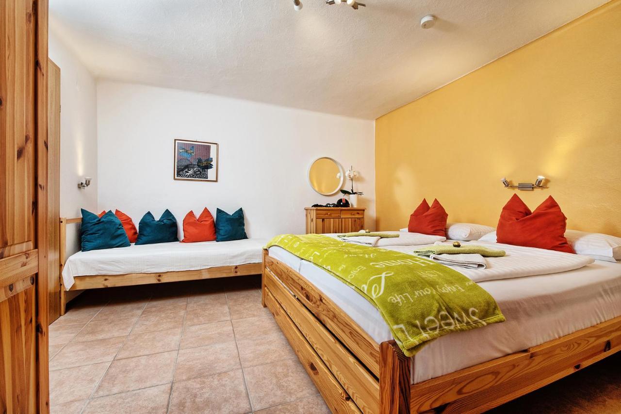 Theresienhof Petschnitzen Dış mekan fotoğraf